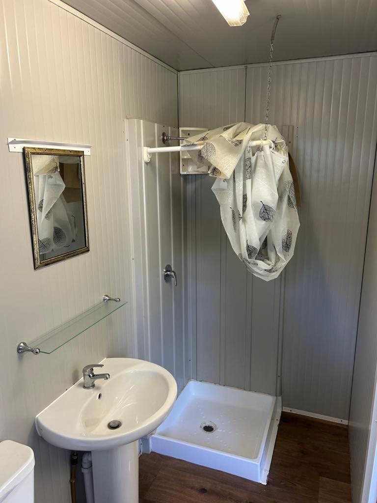 Gundy Pub & Caravan Park Gundiah Dış mekan fotoğraf